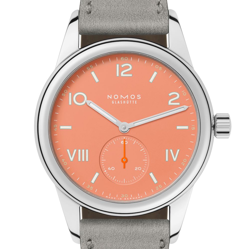 NOMOS Glashütte Club Campus cream coral (GPHG 2023)